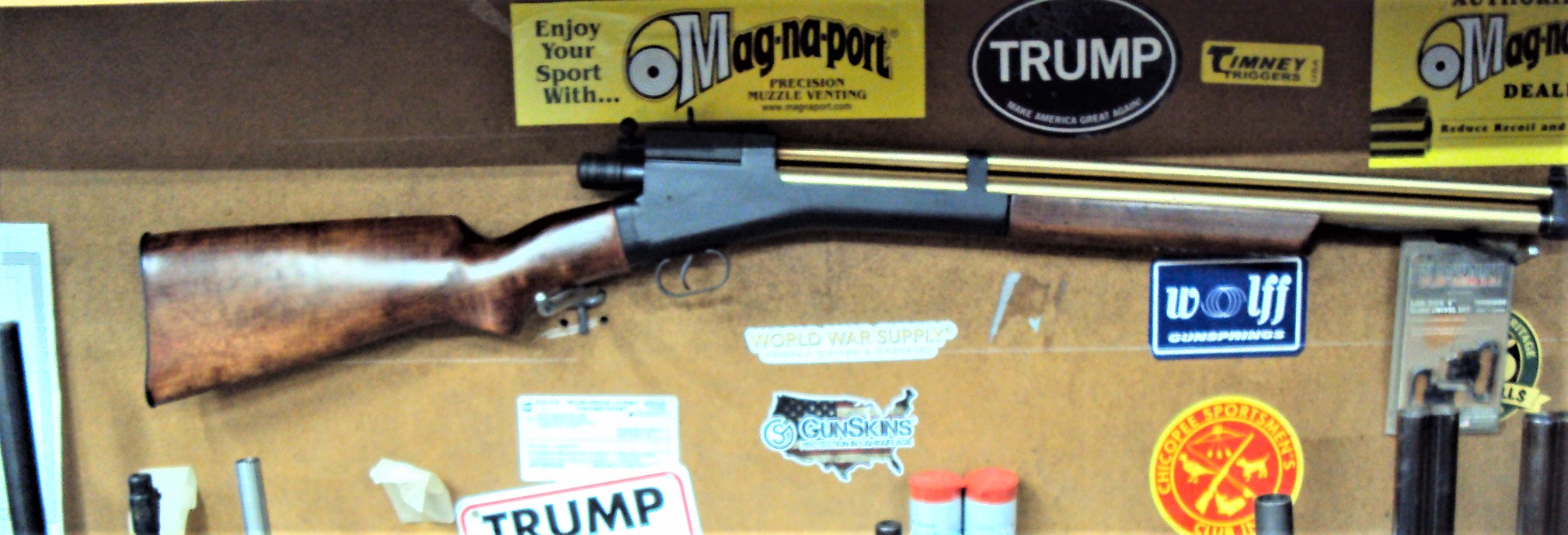 Crossman model 102 antique pneumatic air rifle